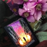 *Review* A Pack of Vows and Tears by Olivia Wildenstein 🐾